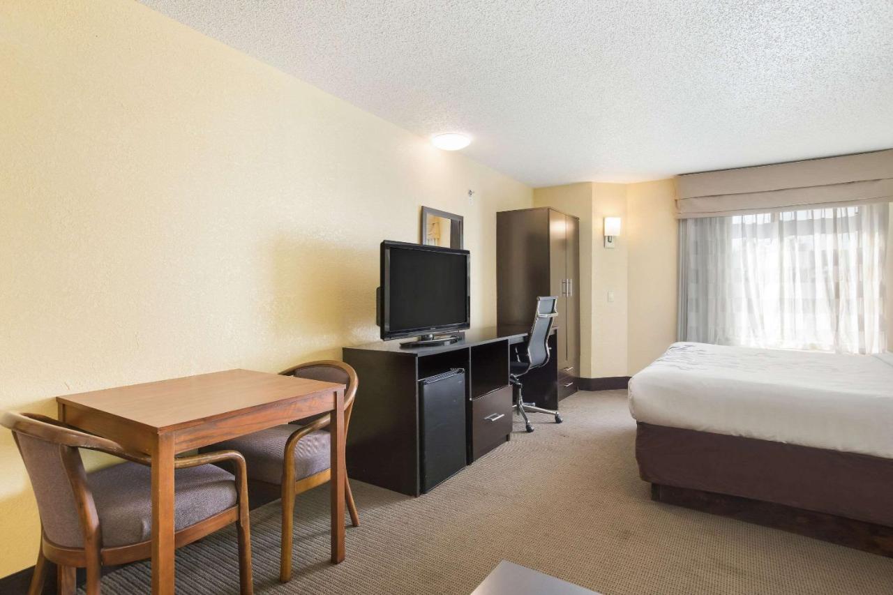 Sleep Inn & Suites Grand Rapids Exterior foto