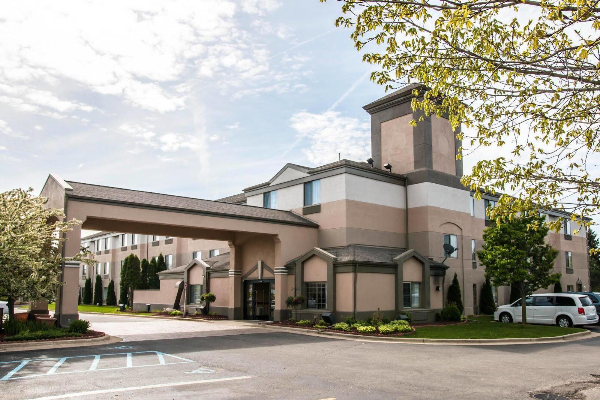 Sleep Inn & Suites Grand Rapids Exterior foto