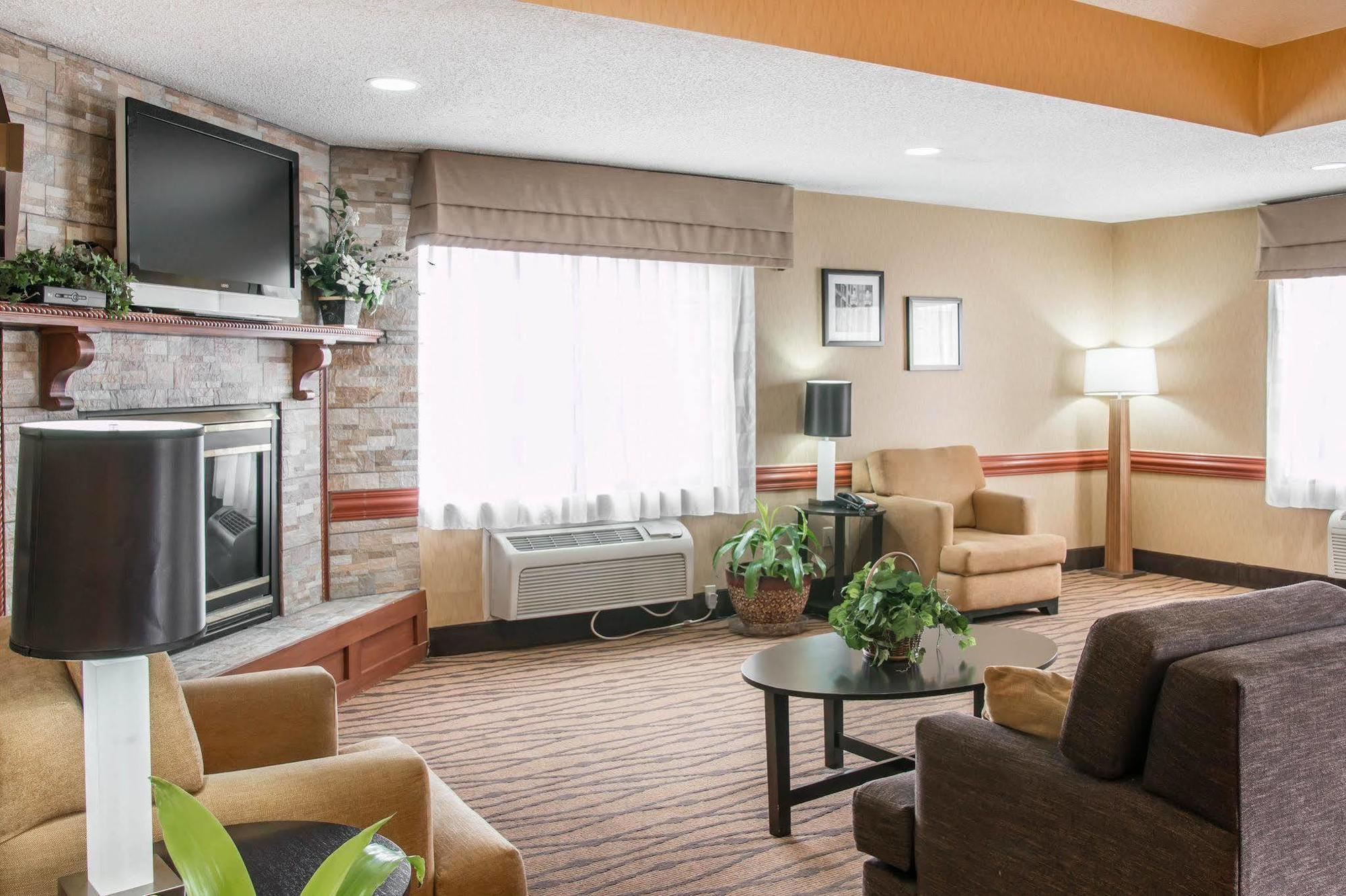 Sleep Inn & Suites Grand Rapids Exterior foto